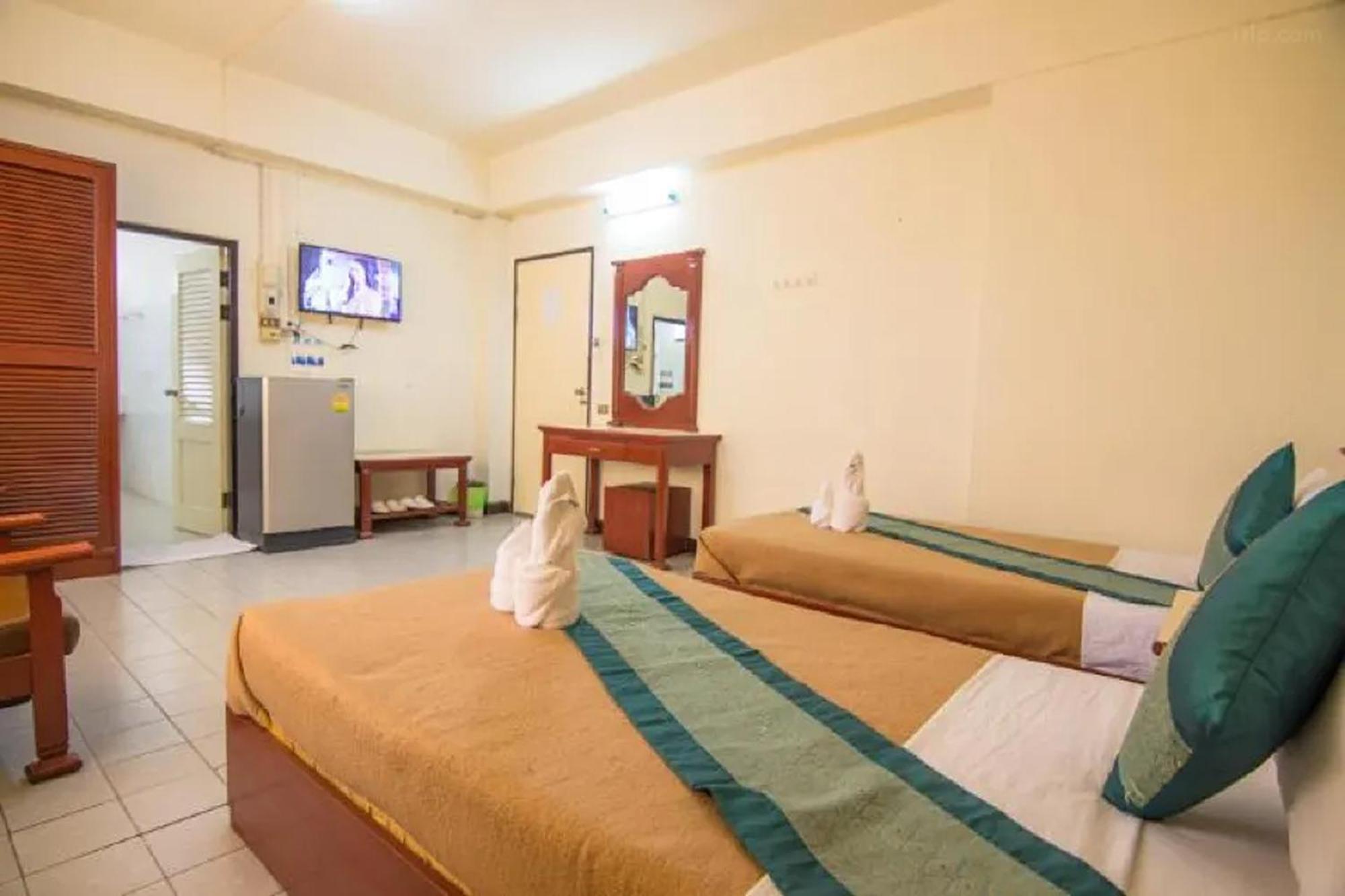 Khelang Nakorn Hotel Lampang Ngoại thất bức ảnh