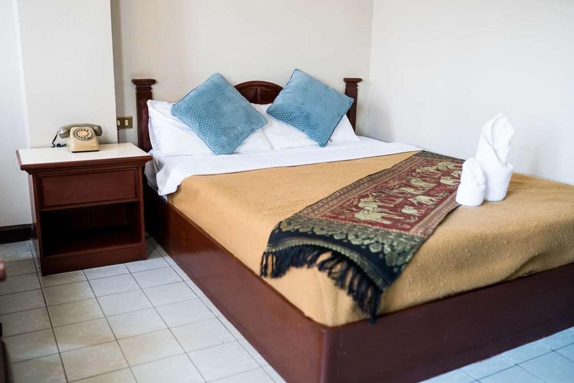 Khelang Nakorn Hotel Lampang Ngoại thất bức ảnh