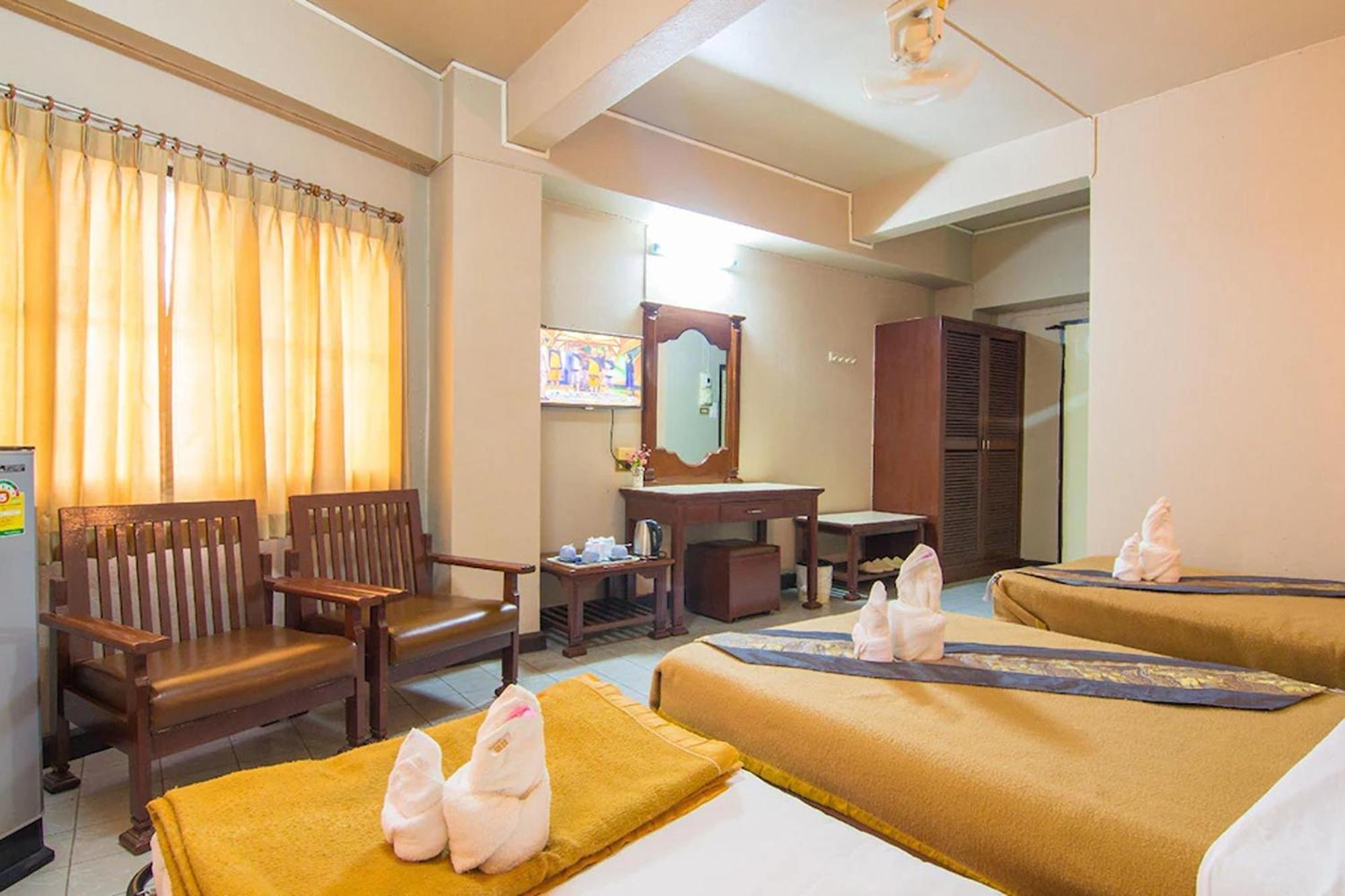 Khelang Nakorn Hotel Lampang Ngoại thất bức ảnh