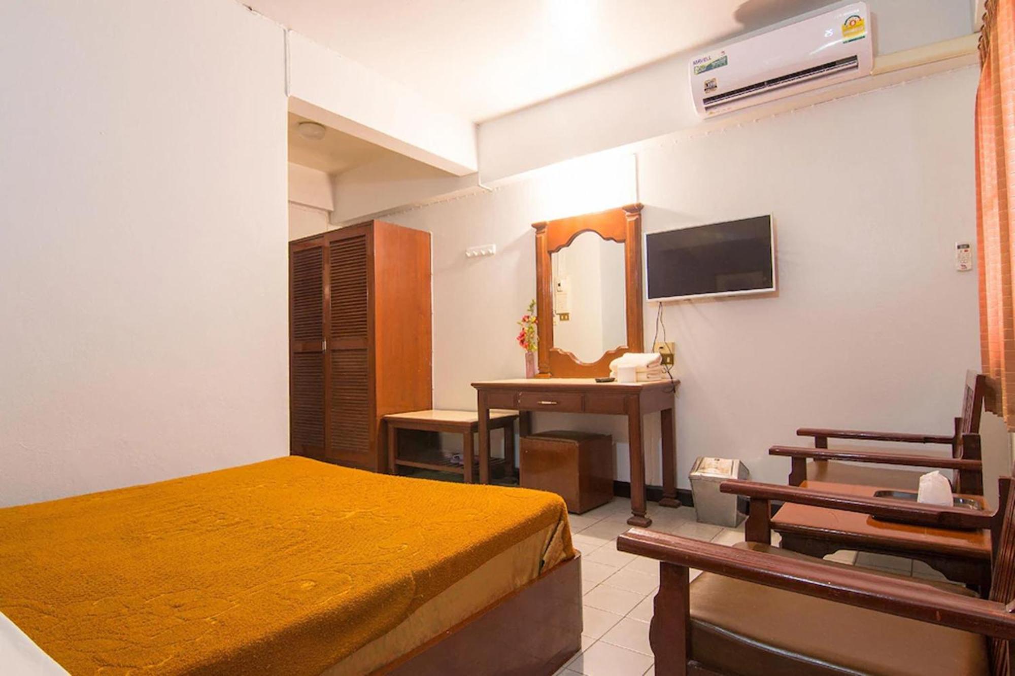 Khelang Nakorn Hotel Lampang Ngoại thất bức ảnh