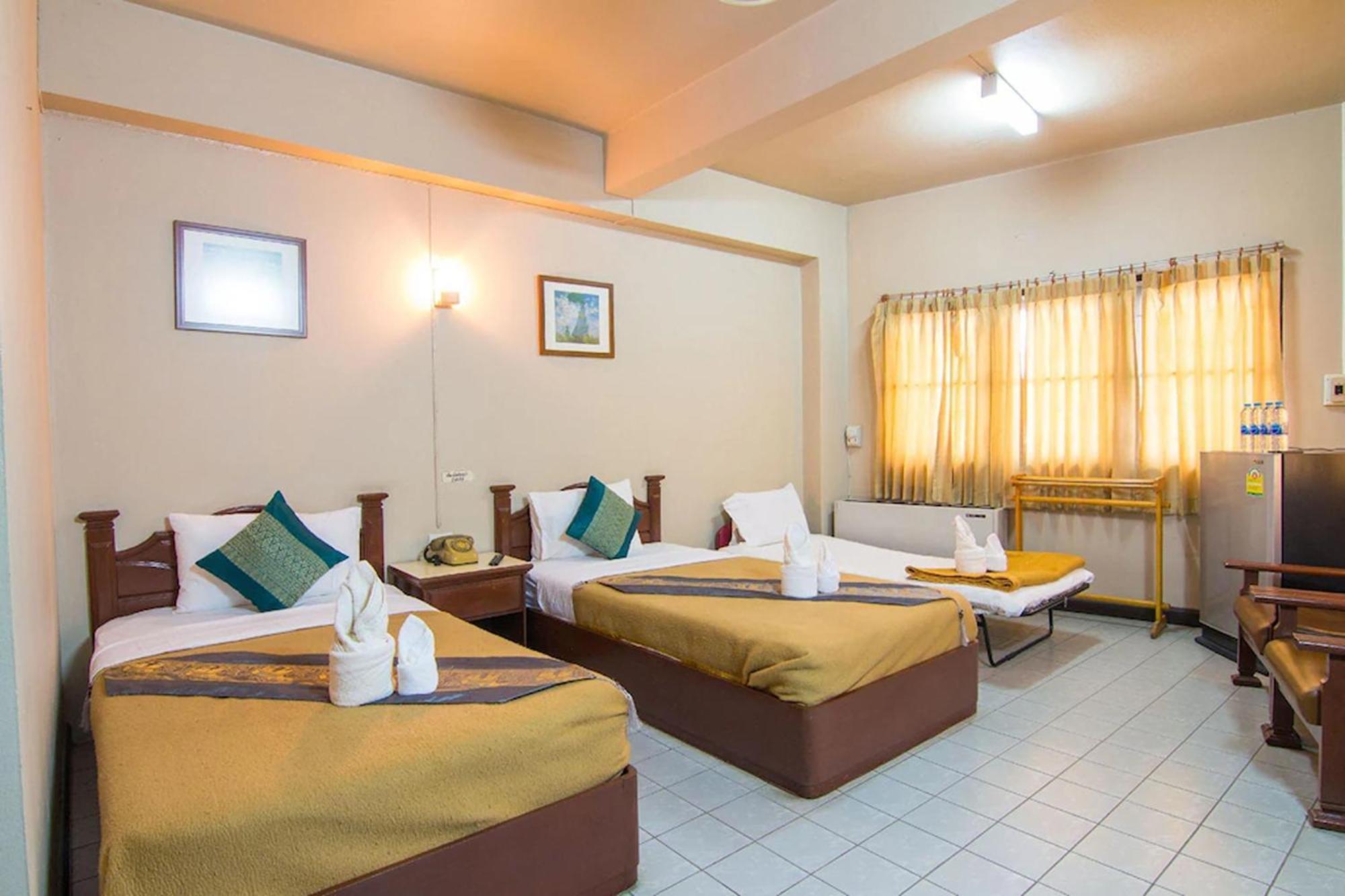 Khelang Nakorn Hotel Lampang Ngoại thất bức ảnh